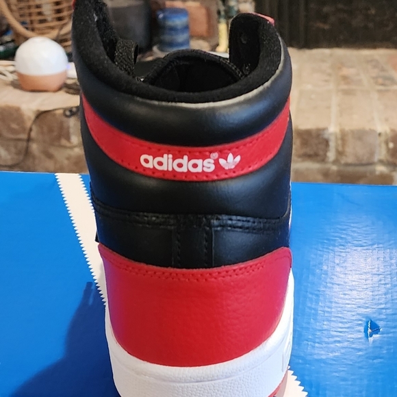 Adidas Originals Top Ten High Tops red and black - Picture 4 of 6